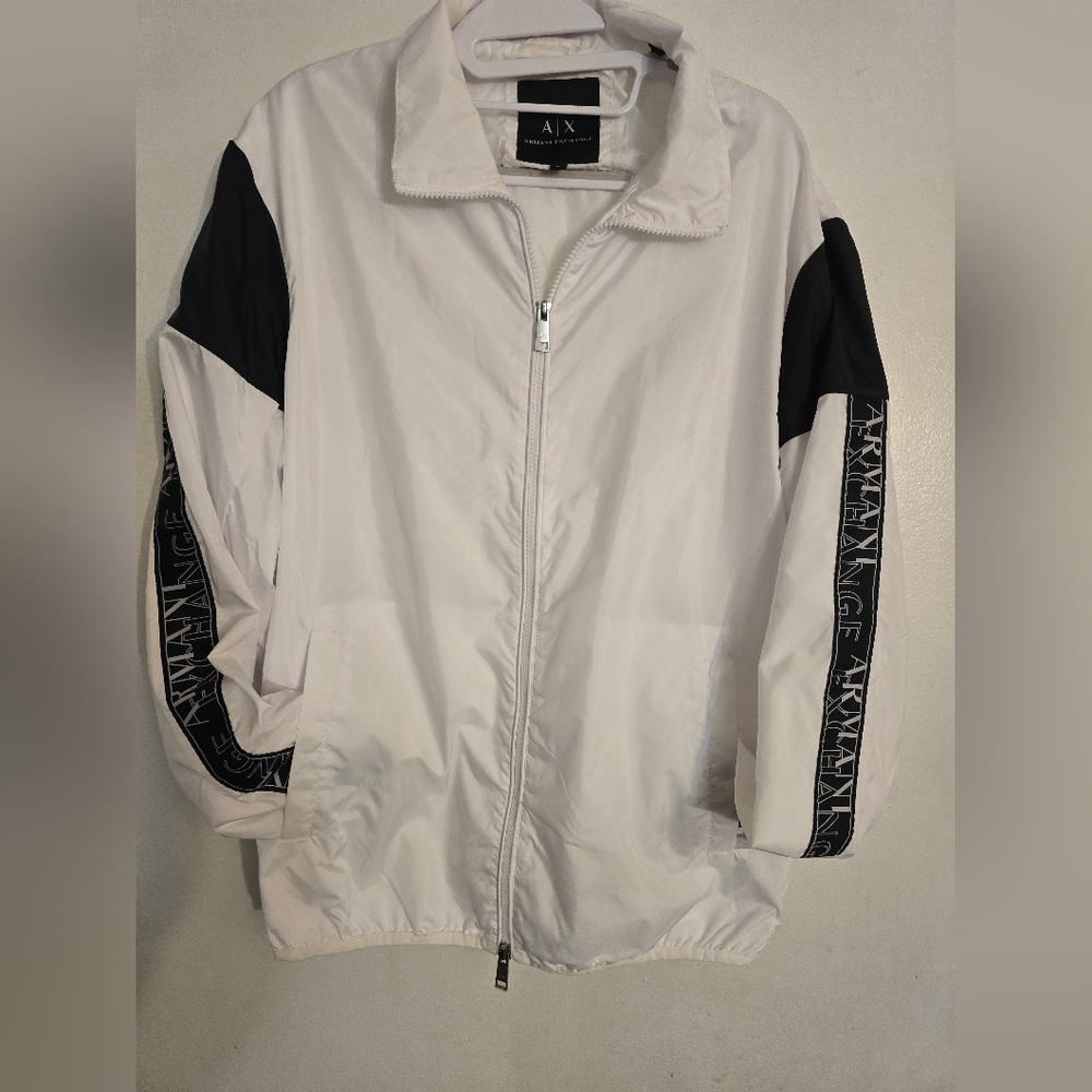 Armani Exchange Men's White and Black Windbreaker